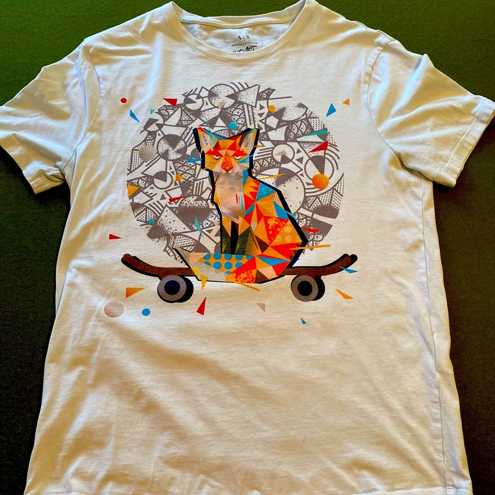 Armani Exchange Men’s Medium T-shirt: Street Art